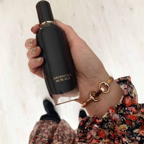 Aromatics in Black — CLINIQUE
